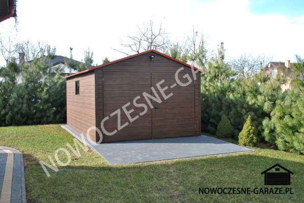 Garaż 3.5x5.5m Orzech