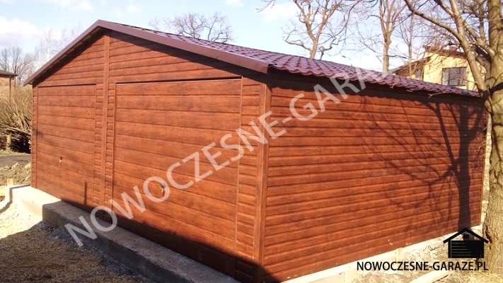 Garaż 7x6m  Orzech